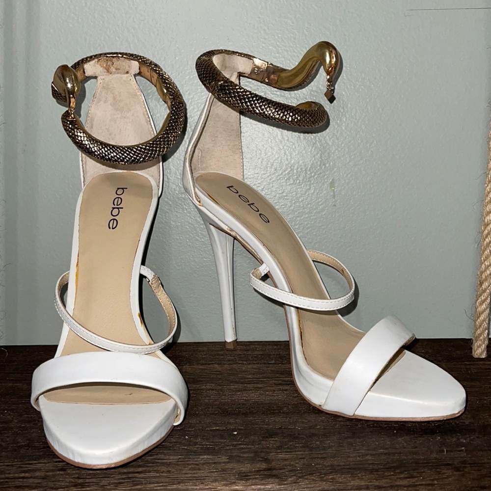 Bebe Sameena Snake ankle cuff heel in white and gold